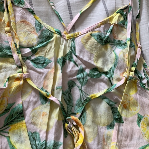 Small Forever 21 lemon 🍋 print romper beach coverup - Picture 7 of 7